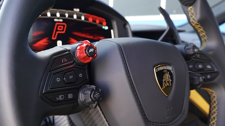 2026 Lamborghini Temerario steering wheel switchgear