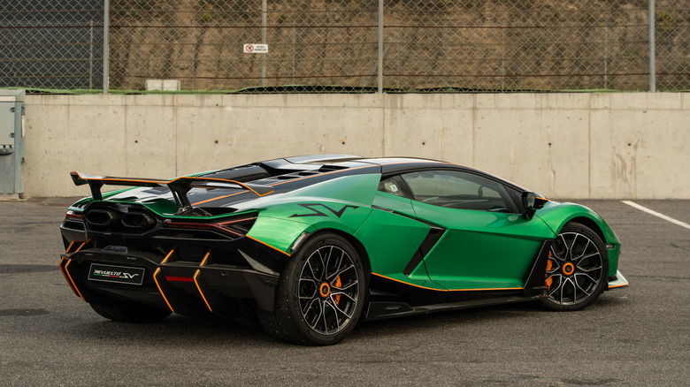 2027 Lamborghini Revuelto SV rear 3/4 view