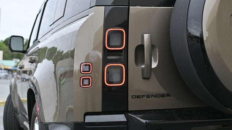 Defender tail lights and rear hatch