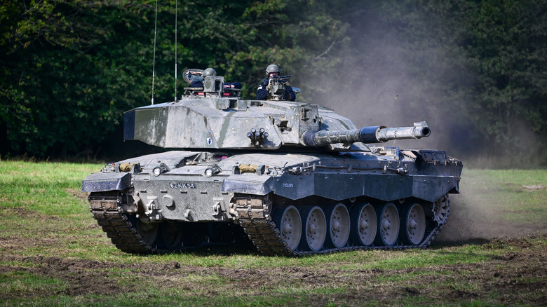 Challenger II tank ready to fire