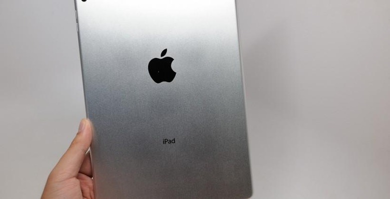 Latest iPad Air 2 image leaks reveal Touch ID button, front panel, logic board