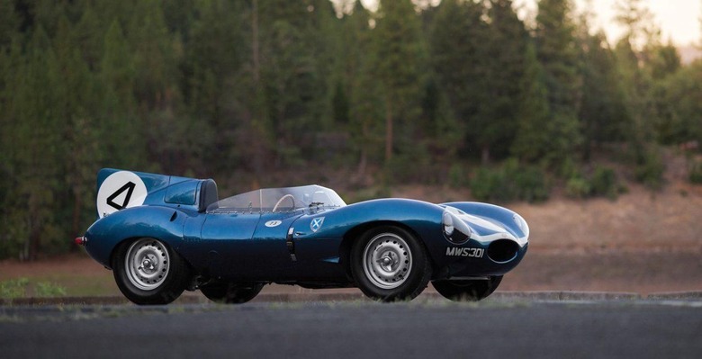 Le Mans-winning 1955 Jaguar, very first Shelby Cobra set auction records