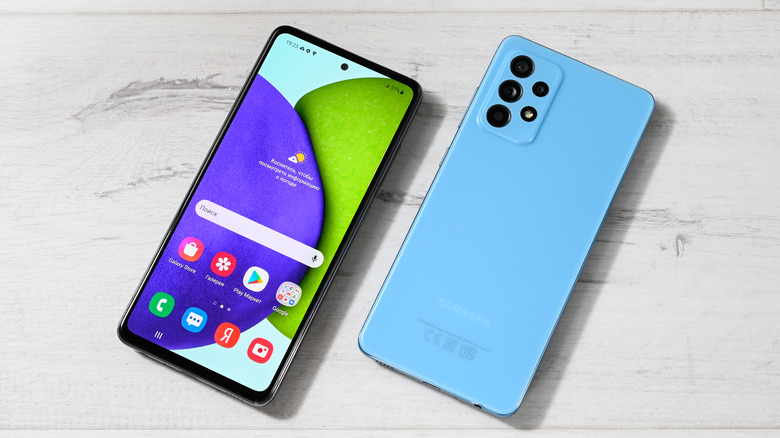 The Samsung Galaxy A52 showing front and rear panels. This phone is the predecessor to the Samsung Galaxy A53.