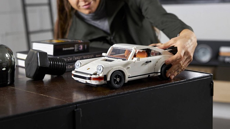 LEGO Porsche 911 Revealed As New 2021 2-In-1 Creator Expert Set