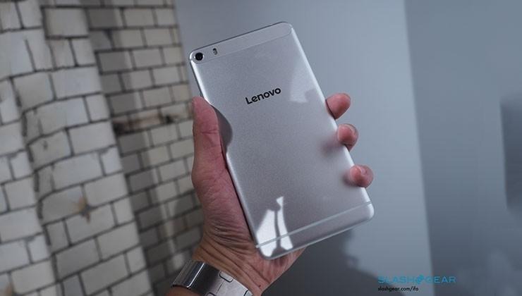 Lenovo-IFA-2015-product-hands-on-press-event-97