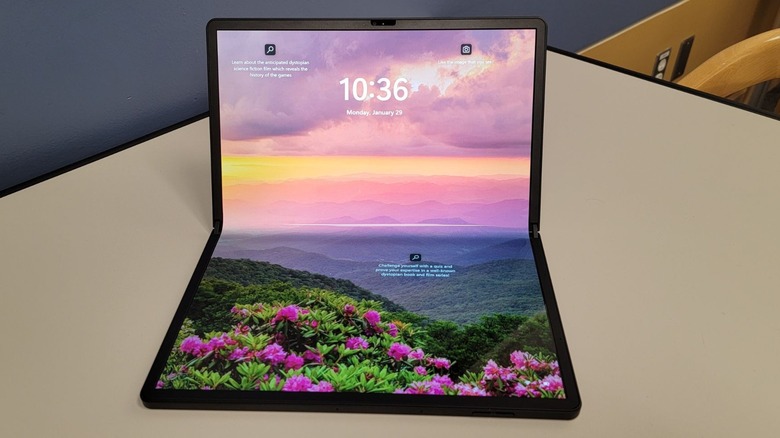 thinkpad x1 fold display folded