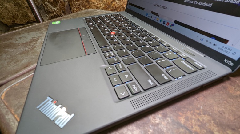 Lenovo ThinkPad X13s 5G