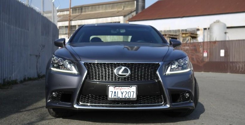 lexus_ls_460_f_sport_sg_14