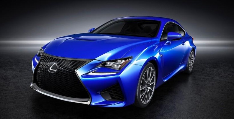 2015_Lexus_RC_F_007