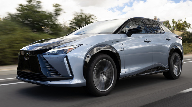 2025 Lexus RZ 450e