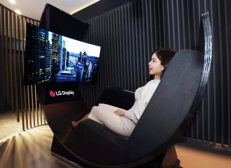 LG's Media Chair in use