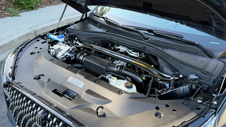 2026 Lincoln Aviator Black Label engine bay