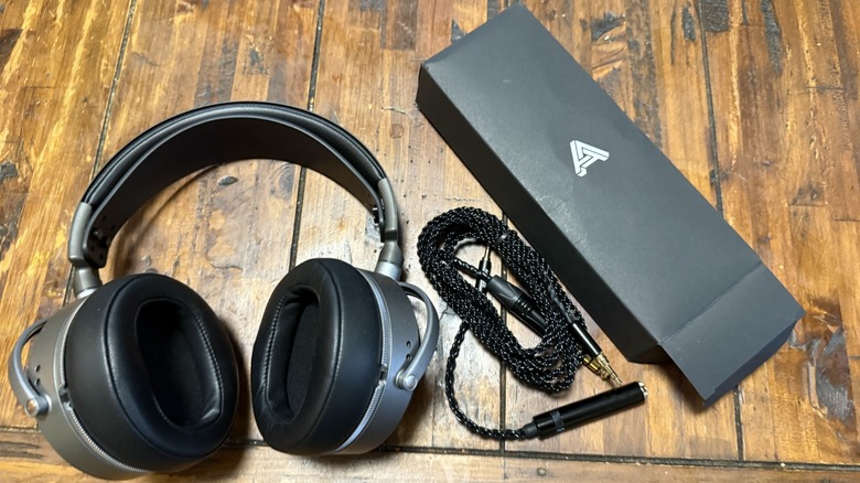 Audeze LCD-S20 Headphone with cord, adapter, and packaging
