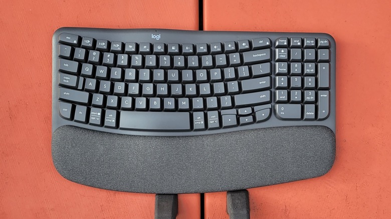 The Logitech Wave Keys keyboard