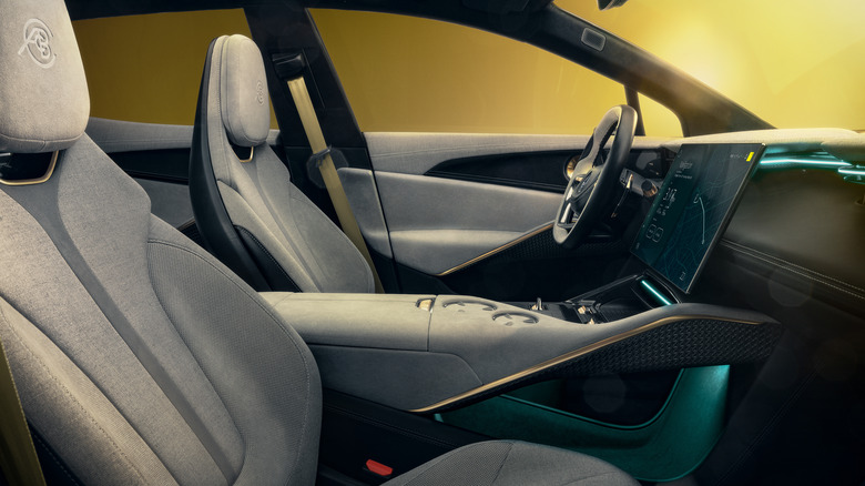 Lotus Eletre