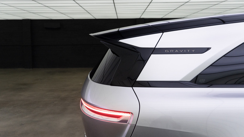 Lucid Gravity rear aero overhang