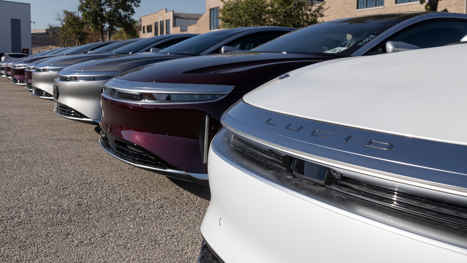 Lucid Is Recalling Hundreds Of EVs Because The Motors Might Randomly Shut Down – SlashGear