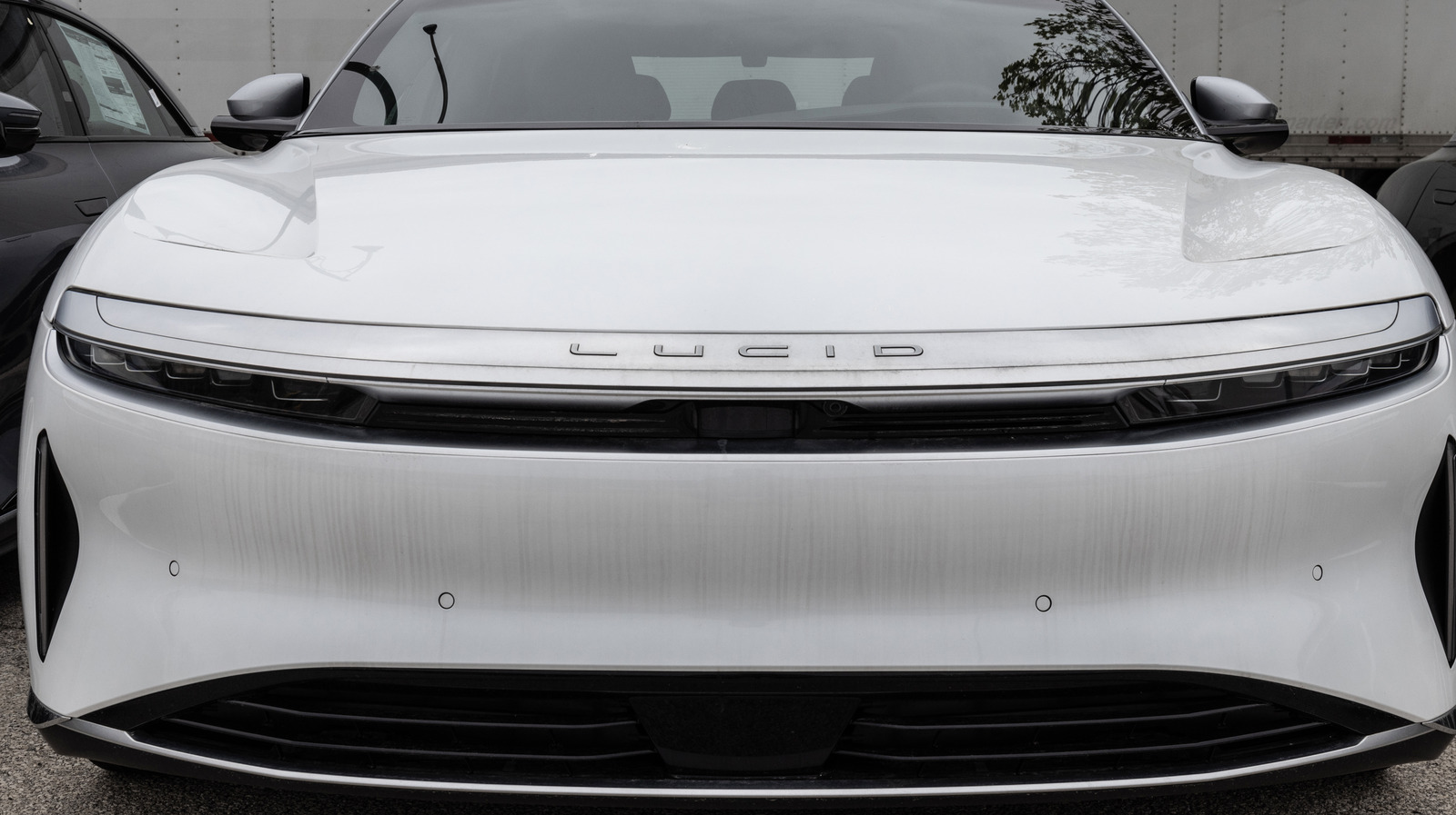 Lucid RangeXchange Air EV را به شارژری برای سایر خودروهای الکتریکی تبدیل می کند