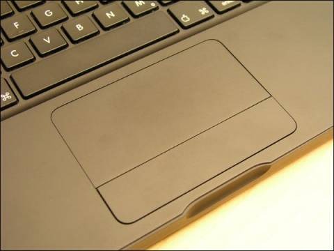 Multi-Touch to come to MacBook's trackpad in October?