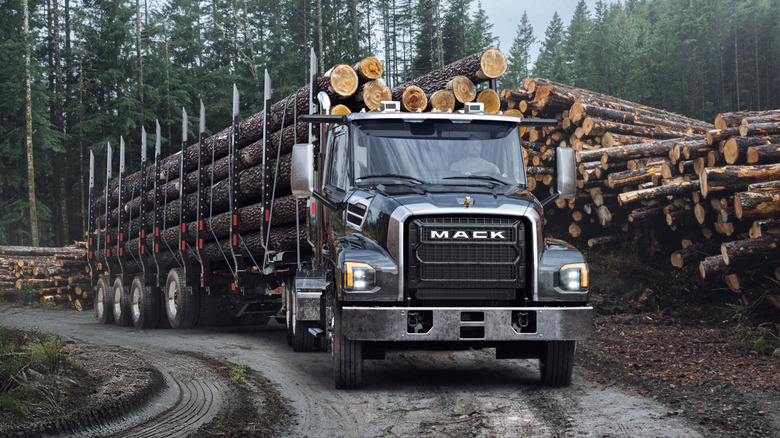 The new Mack Keystone hauling logs