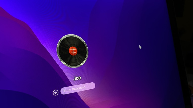 macos login screen