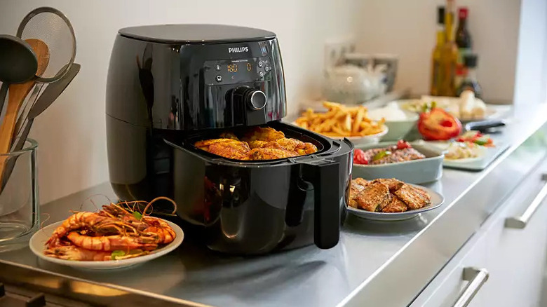 Phillips premium air fryer HD9741/96