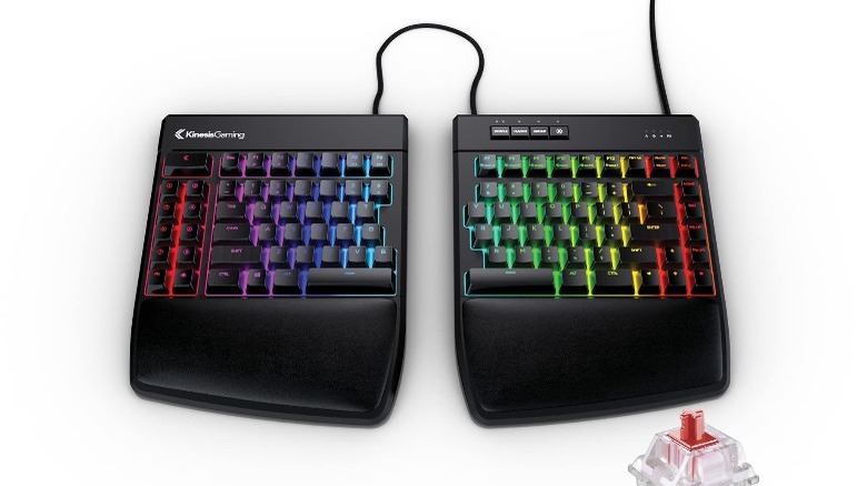 Kinesis Gaming Freestyle Edge keyboard