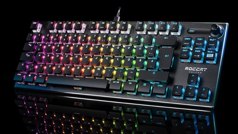 O teclado RGB compacto Roccat Vulcan TKL