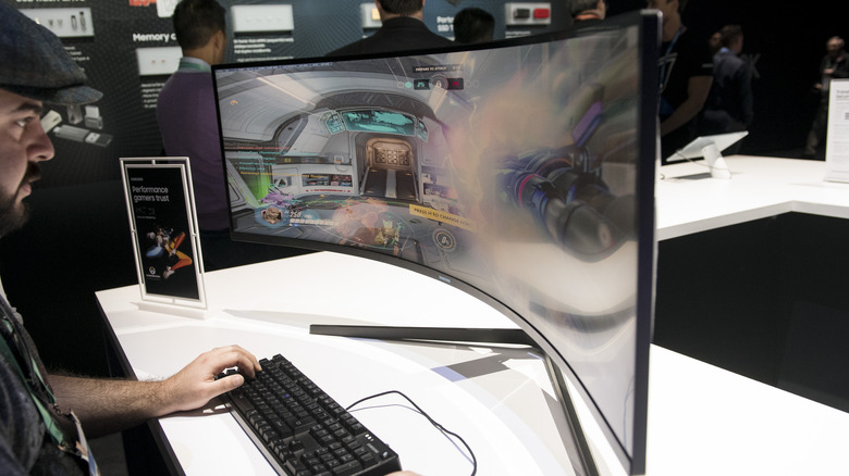 Samsung curved monitors