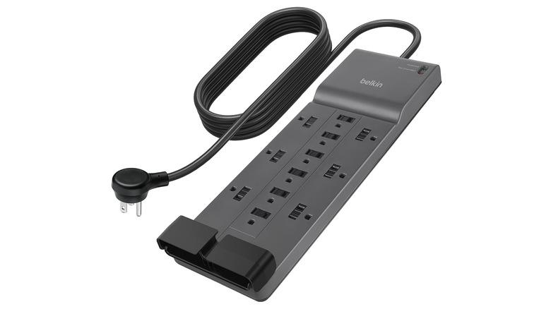 Belkin 12-Outlet Surge Protector Power Strip