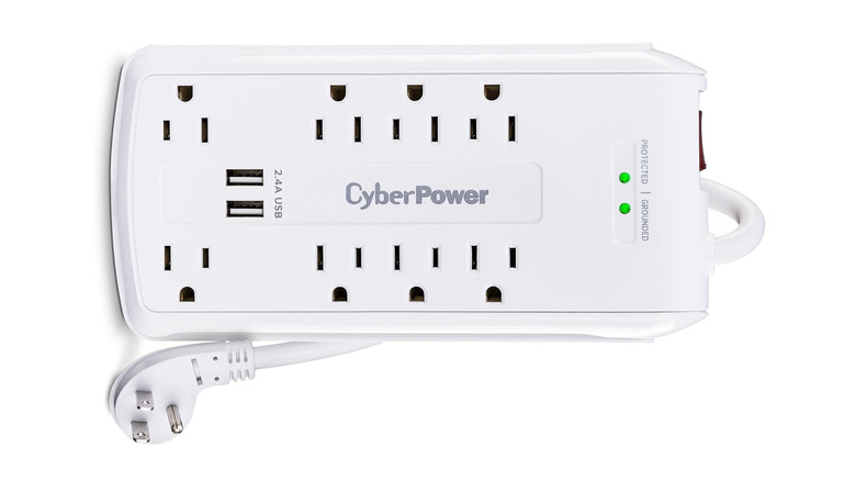 CyberPower CSP806U Professional Surge Protector