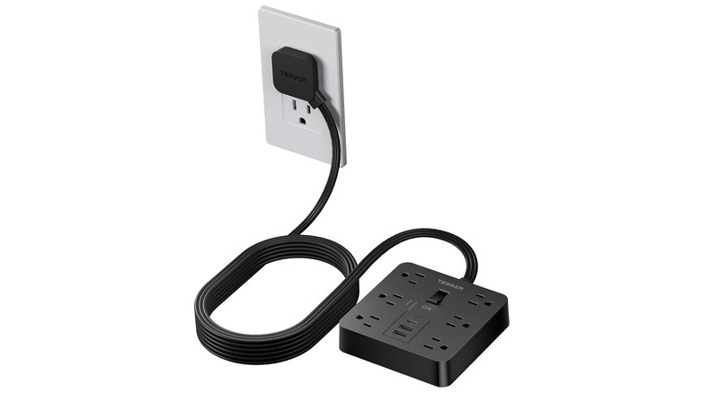 Tessan Surge Protector Power Strip
