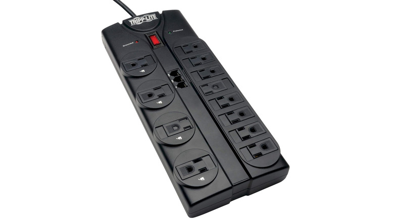 Tripp Lite 12 Outlet Surge Protector Power Strip