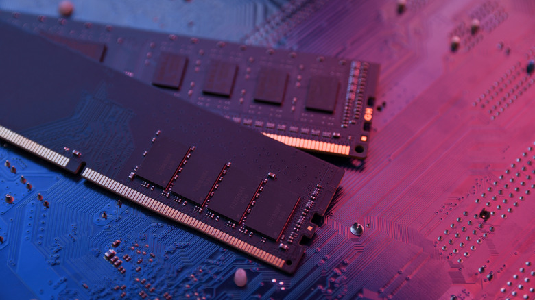 Generic RAM on a PCB