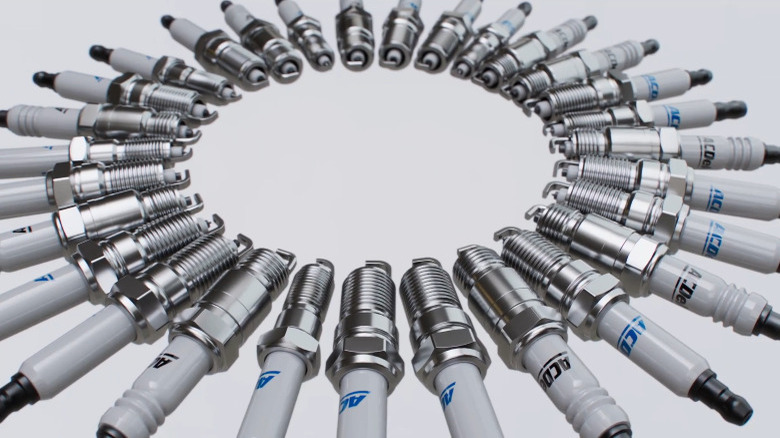 Ring of AC Delco spark plugs