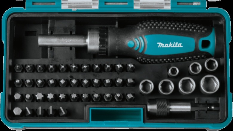 The Makita 47-Piece Ratchet Set comes in a handy storage case.