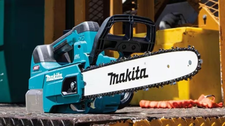 Makita 14-inch top-handle chainsaw