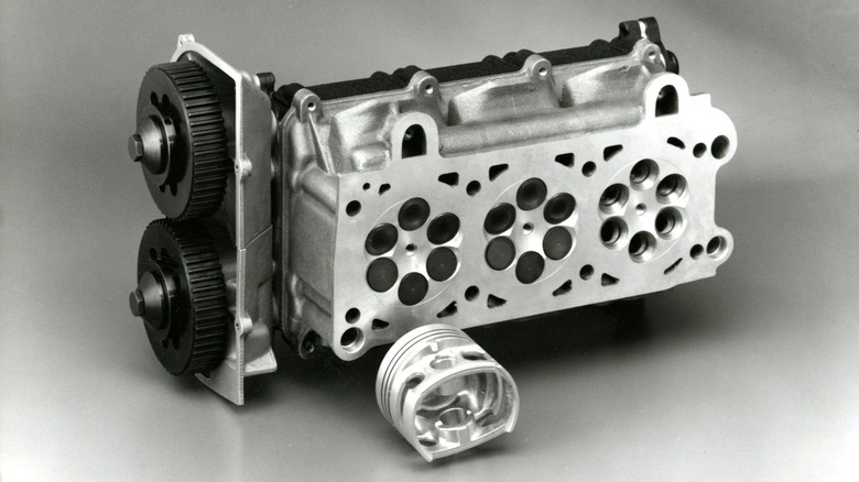 the maserati 6.36 with 6-cylinders, 36-valves