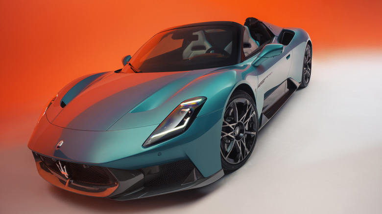 Maserati MCPURA front view