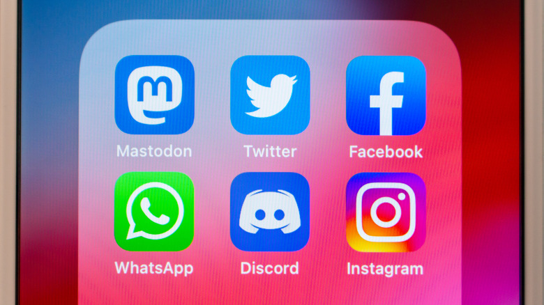 Social media app icons Mastodon