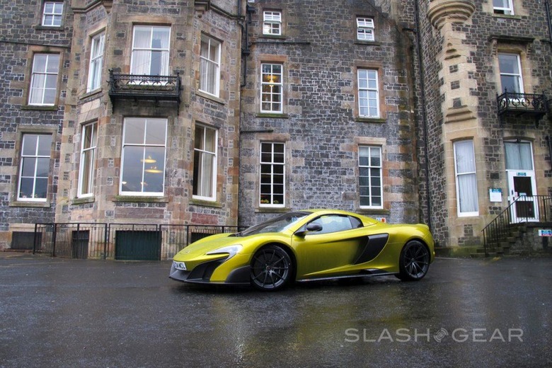 slashgear-mclaren-675LT-first-drive-reviewIMG_0754