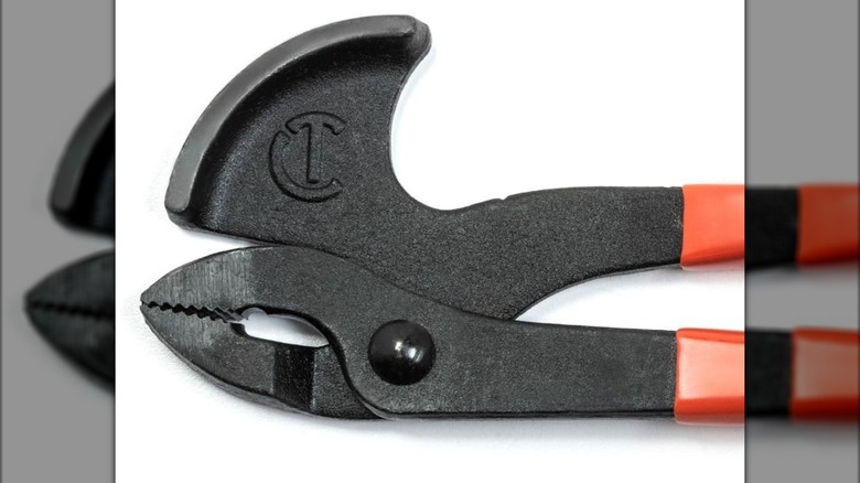Crescent Nail Puller head
