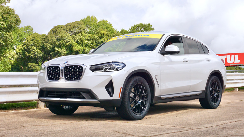 BMW X4 with Michelin CrossClimate2 tires