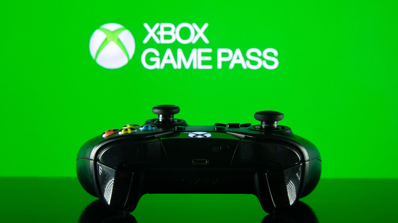 Xbox controller Game Pass logo