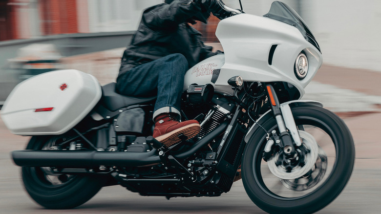 A rider takes a turn on the Harley Davidson Low Rider ST 2026