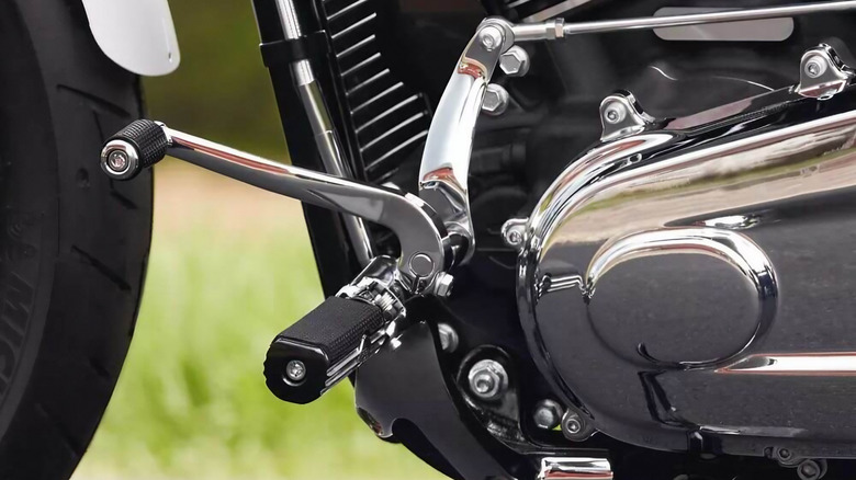 The Harley-Davidson Standard Forward Control Kit installed on a bike