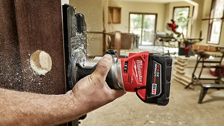 M18 Fuel Compact Router