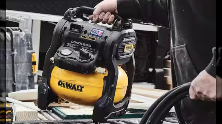 20V Max 2.5-gallon Cordless Air Compressor in use