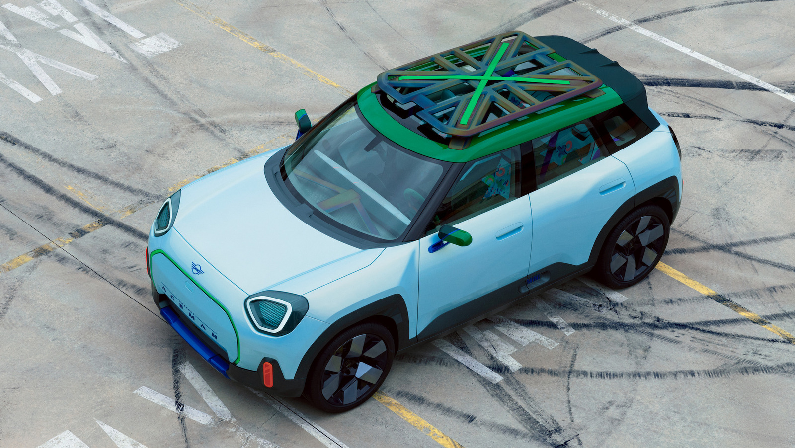 mini-concept-aceman-teases-all-electric-crossover-you-can-t-help-but-smile-at