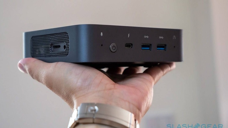 MINISFORUM X35G Review: The Ubuntu 20.04 LTS Linux Experience